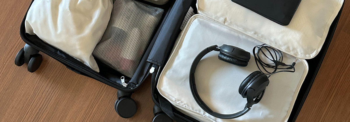 10 טיפים קטנים שעושים הבדל גדול לפני כל טיסה